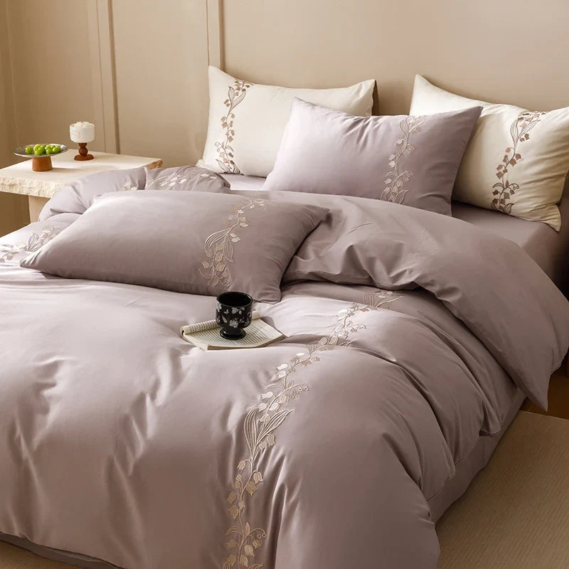 Bedding Set 4-Piece Cotton Satin Floral Embroidery