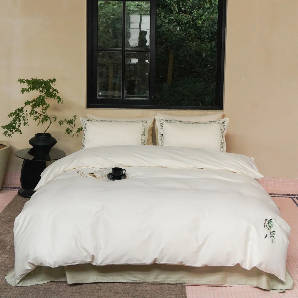 Bedding Set 4-Piece Cotton Satin Leaf Embroidery