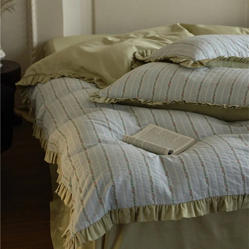 Bedding Set Breathable Cotton Blend Fine Striped Ruffle Trim