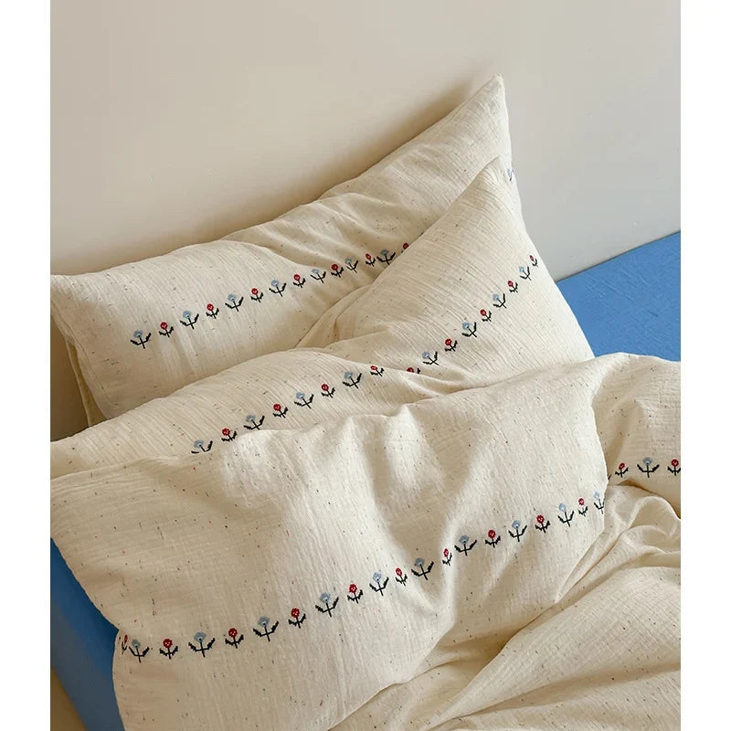 Bedding Set Breathable Cotton Gauze Embroidered Border 4-Piece