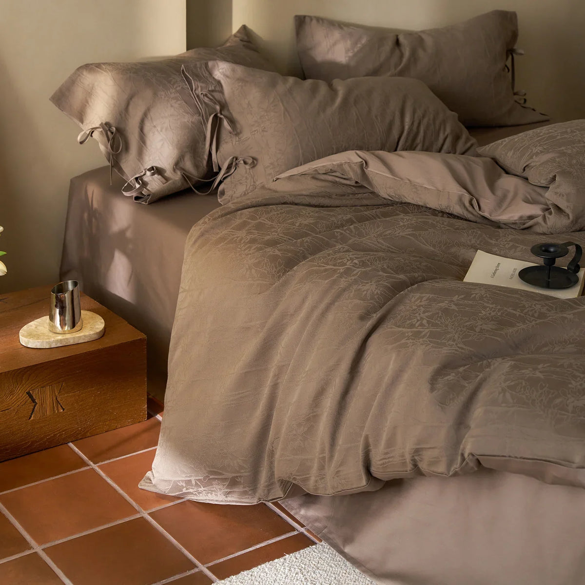 Bedding Set Breathable Jacquard 100% Cotton 4-Piece