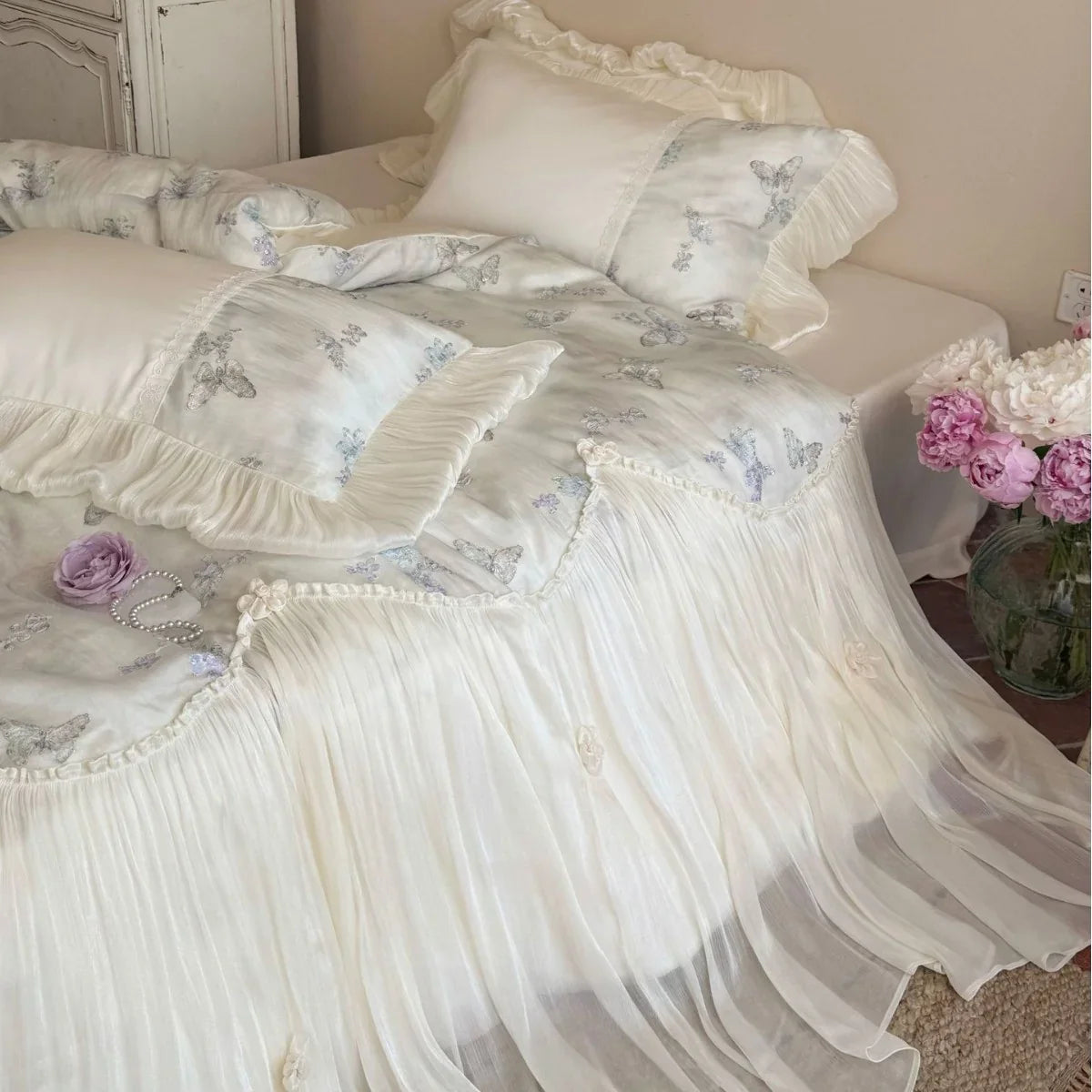 Bedding Set Cotton Blend Chiffon Ruffle & Embroidered Butterfly