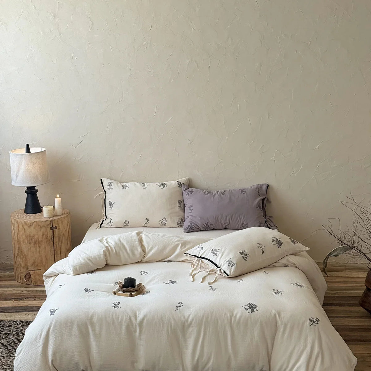 Bedding Set Cotton-Linen Blend Floral Embroidery