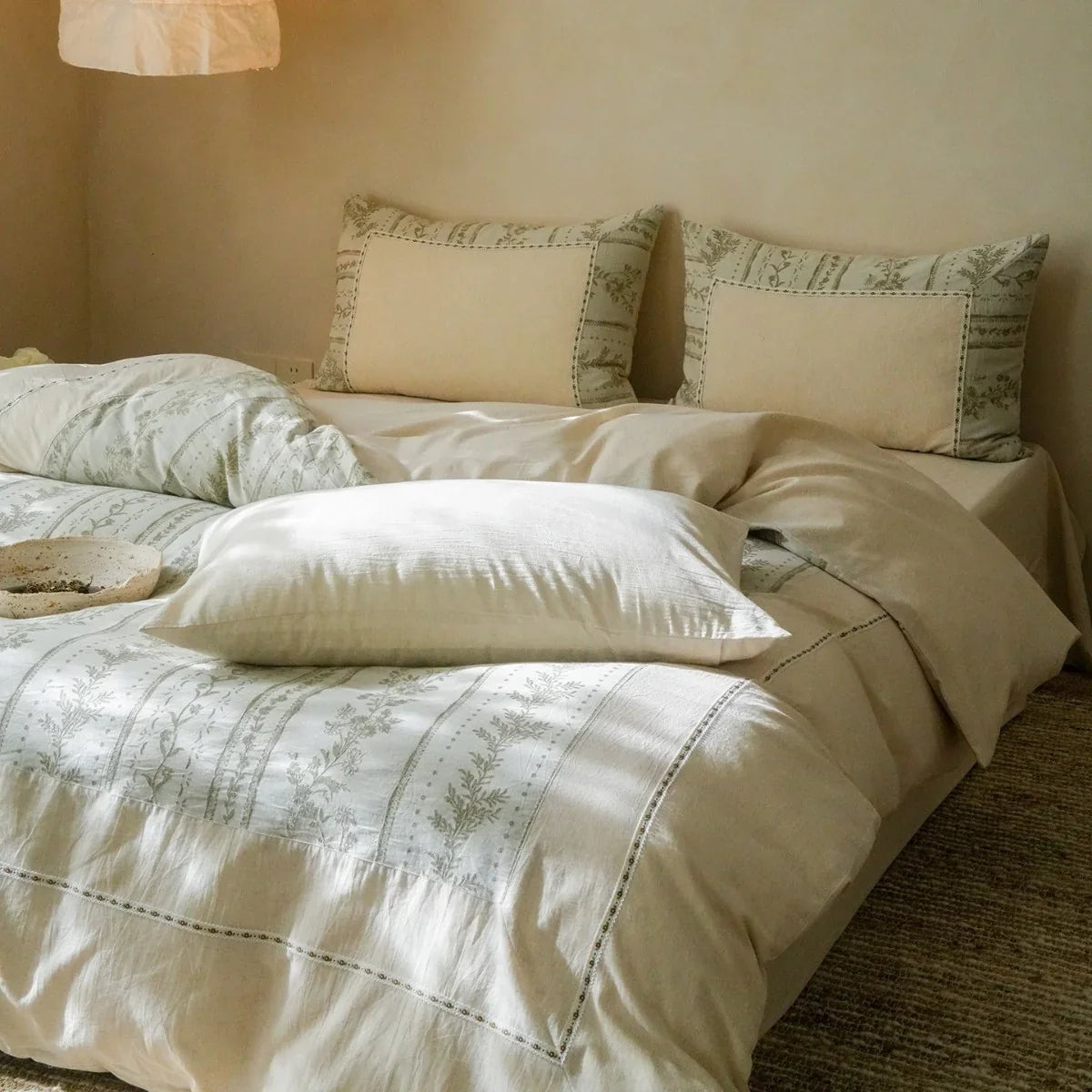 Bedding Set Cotton-Linen Subtle Floral Stripe