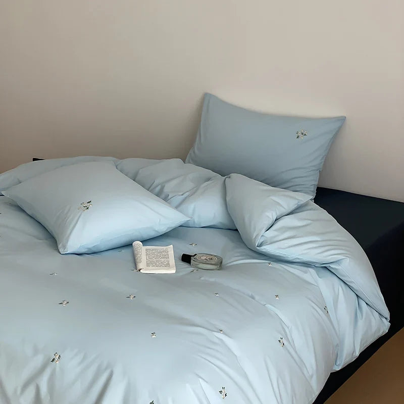 Bedding Set Cotton Satin Embroidered Floral Hotel-Style Closure