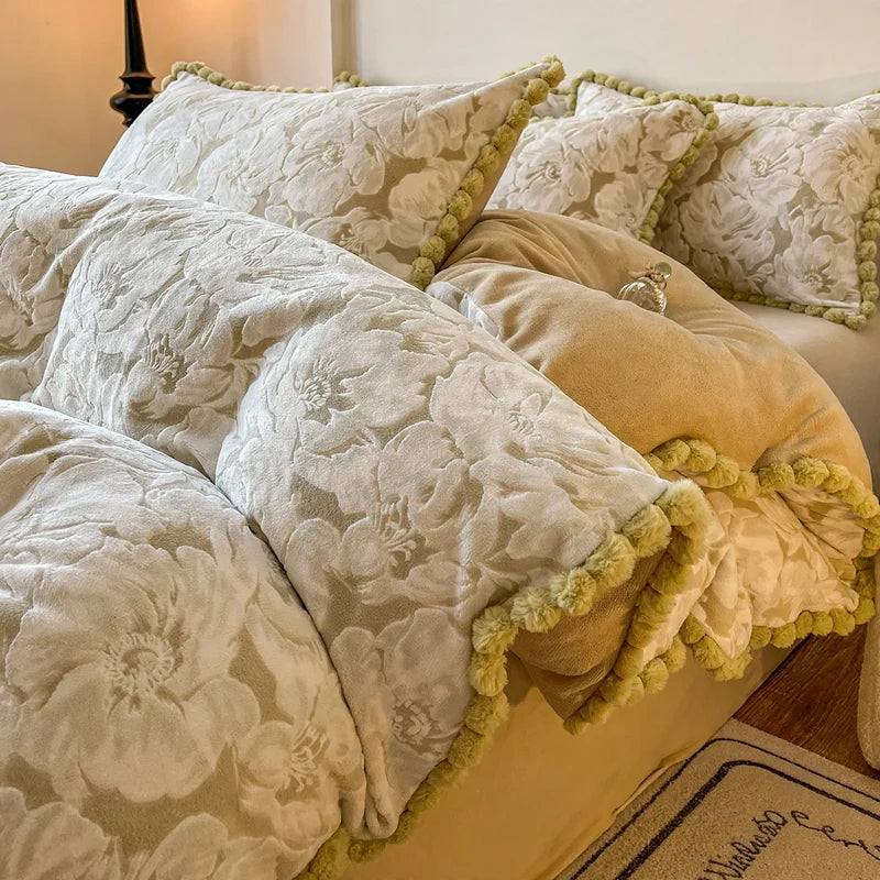 Bedding Set Double-Sided Fleece Warm Embossed Design