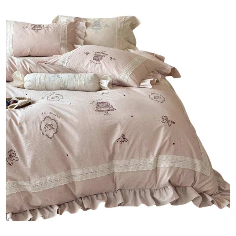 Bedding Set Embroidered Lace Trim Breathable 4-Piece