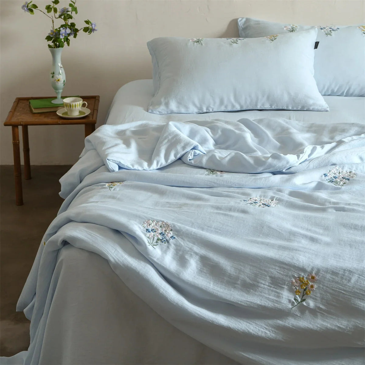 Bedding Set Embroidered Linen-Cotton Breathable & Machine Washable