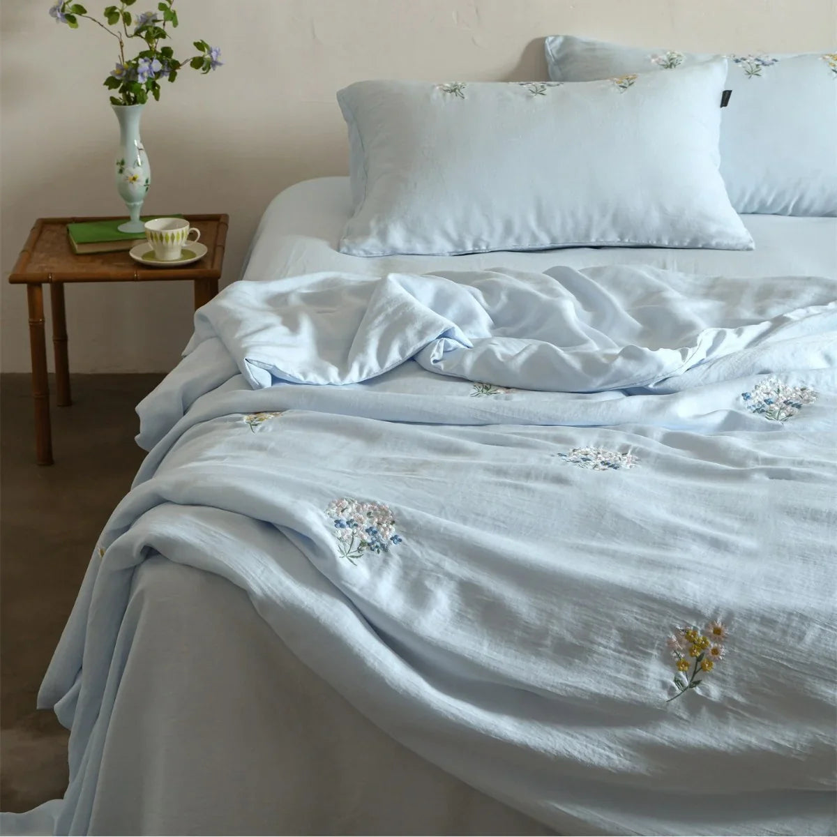Bedding Set Embroidered Linen-Cotton Breathable & Machine Washable