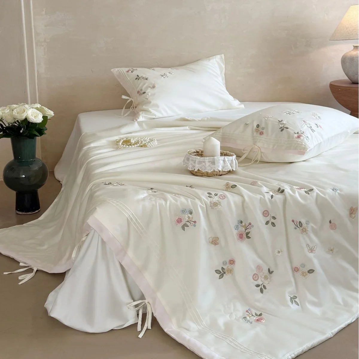 Bedding Set Fine Cotton Satin Floral Embroidery
