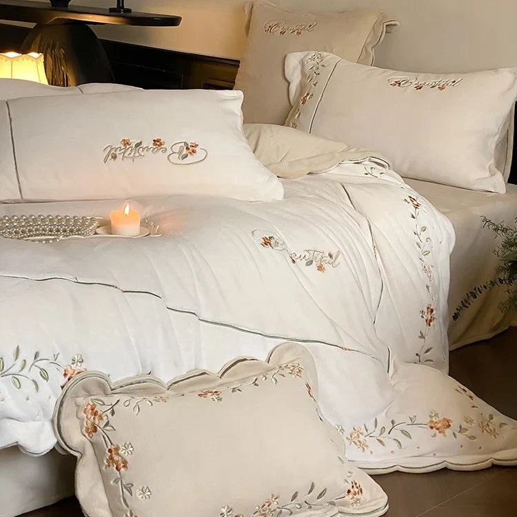 Bedding Set Floral Embroidered Cotton Percale 4-Piece