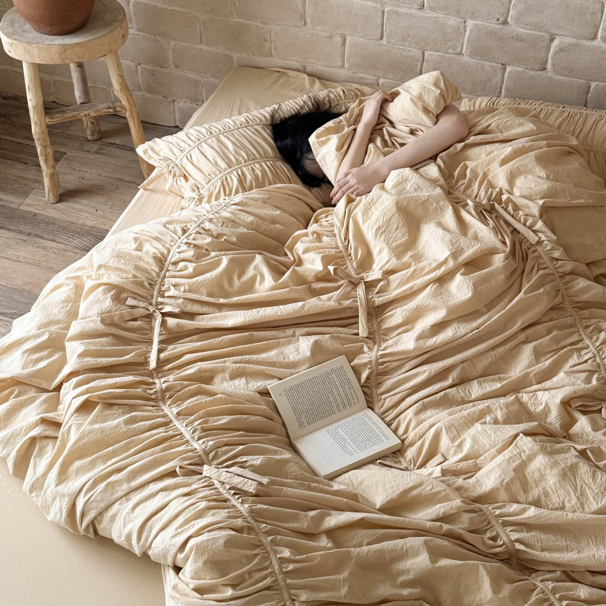 Bedding Set Gathered Ruffle Cotton Blend Decorative Ties