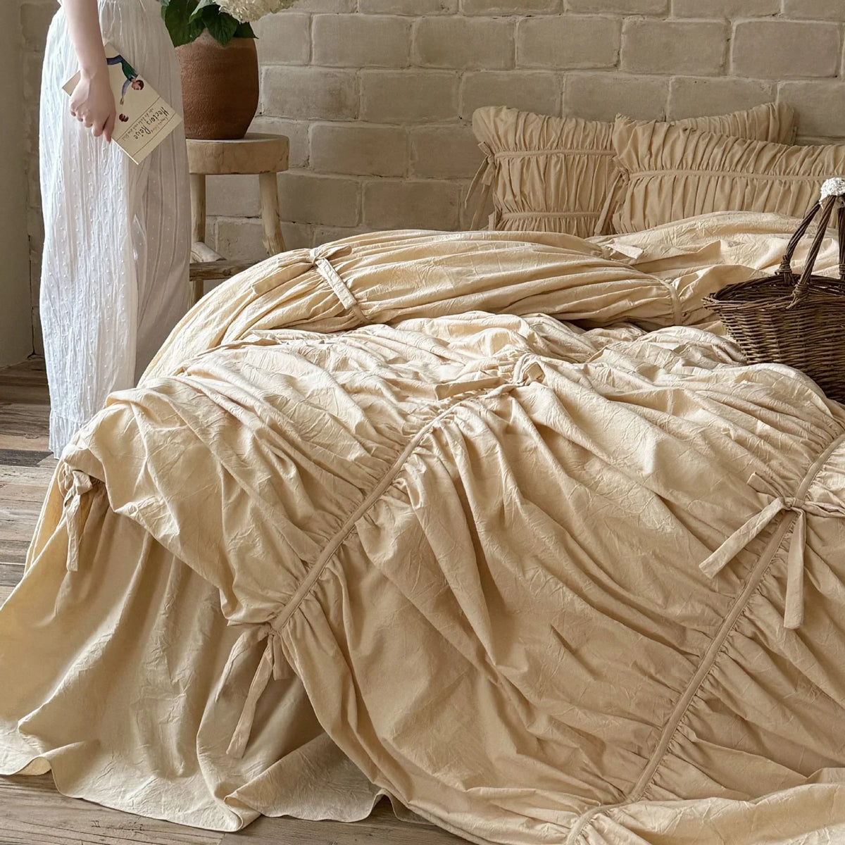 Bedding Set Gathered Ruffle Cotton Blend Decorative Ties