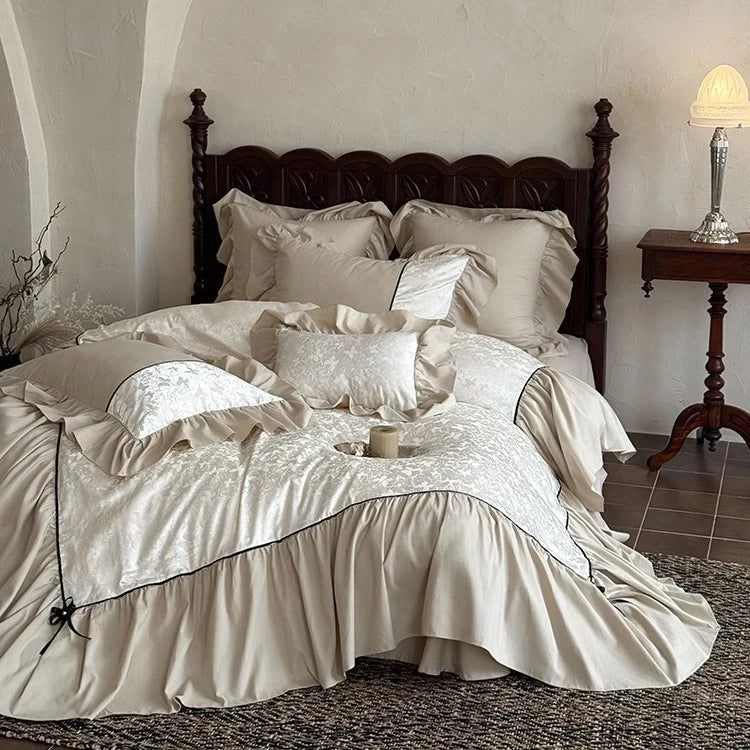 Bedding Set Jacquard Cotton-Blend Ruffled 4-Piece