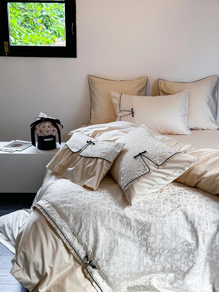 Bedding Set Jacquard Floral Ruffles Four-Piece Machine Washable