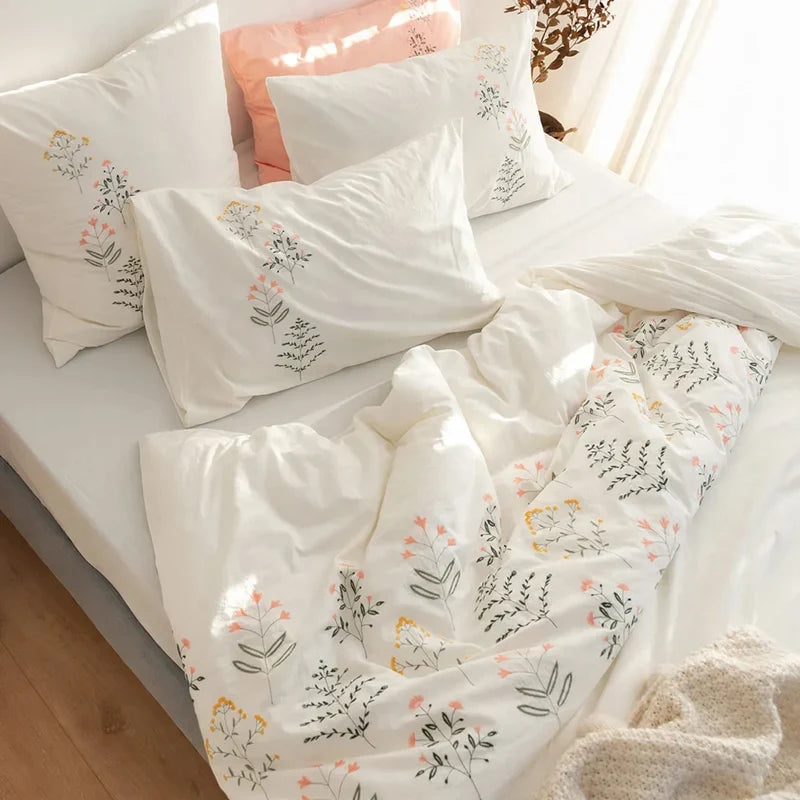Bedding Set Long-Staple Cotton Enzyme-Washed Set of Four