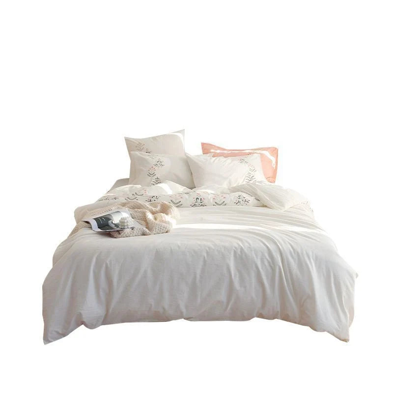 Bedding Set Long-Staple Cotton Enzyme-Washed Set of Four