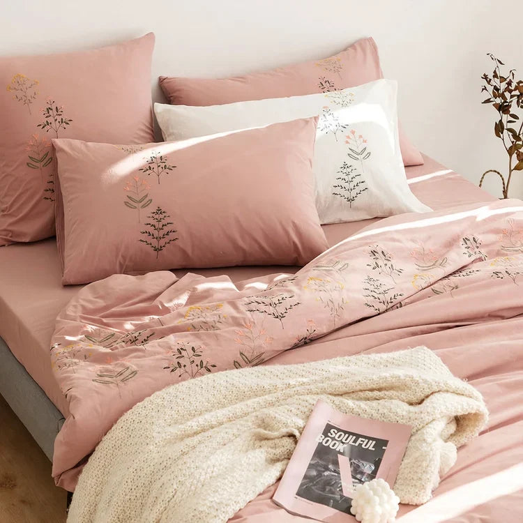 Bedding Set Long-Staple Cotton Enzyme-Washed Set of Four