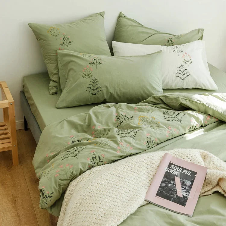 Bedding Set Long-Staple Cotton Enzyme-Washed Set of Four