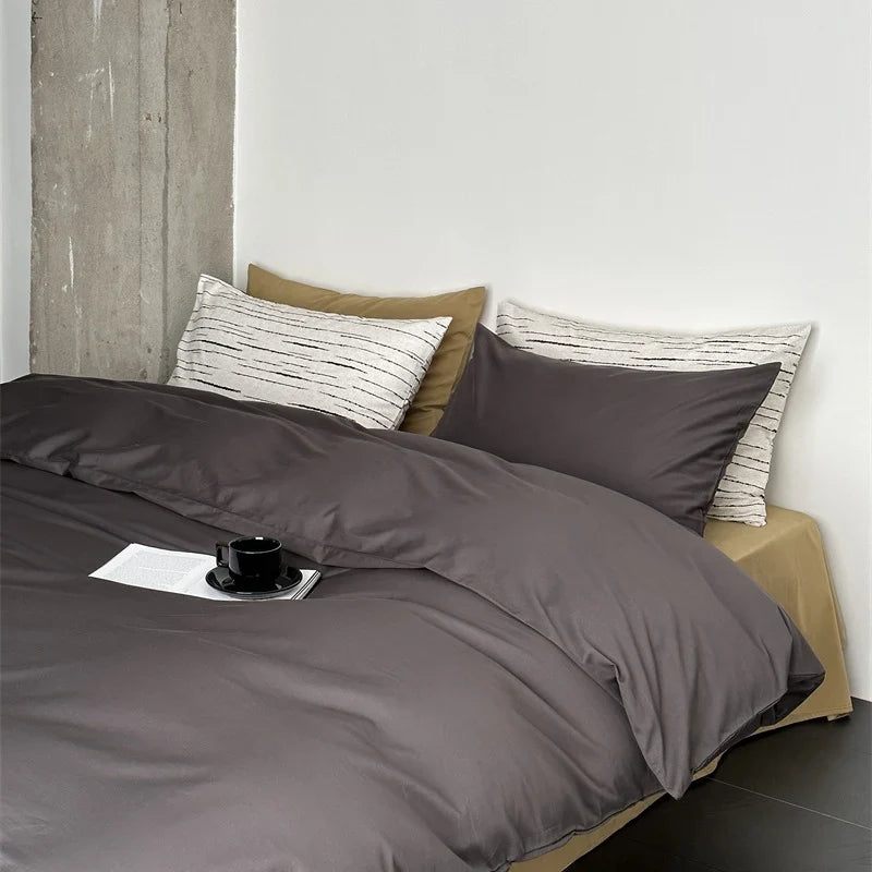 Bedding Set Matte Satin & Breathable 4-Piece
