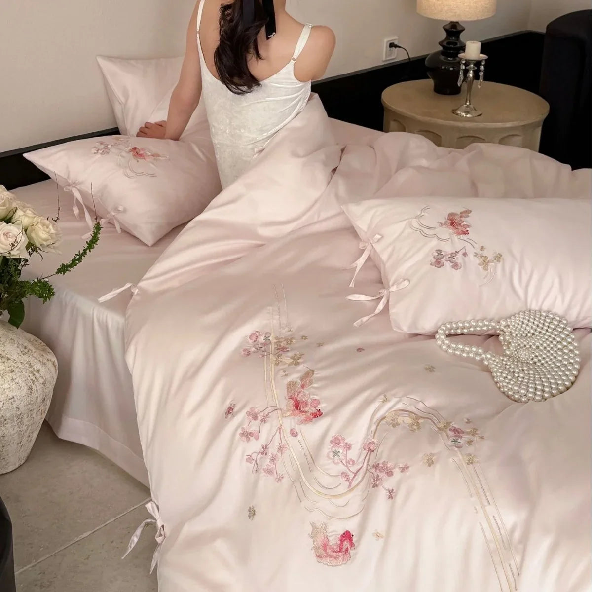 Bedding Set Satin Floral Embroidery 4-Piece