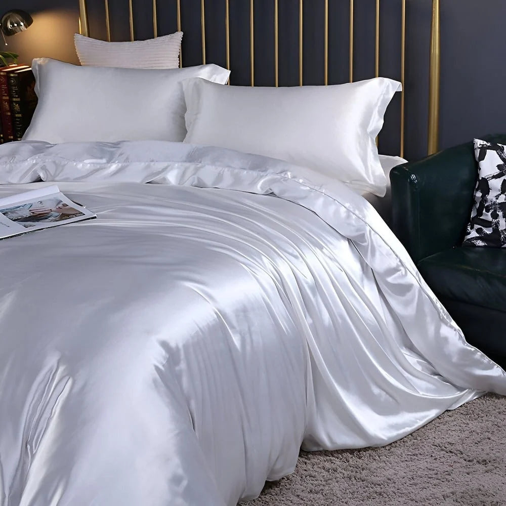 Bedding Set Silk-Touch Breathable With 2 Pillowcases