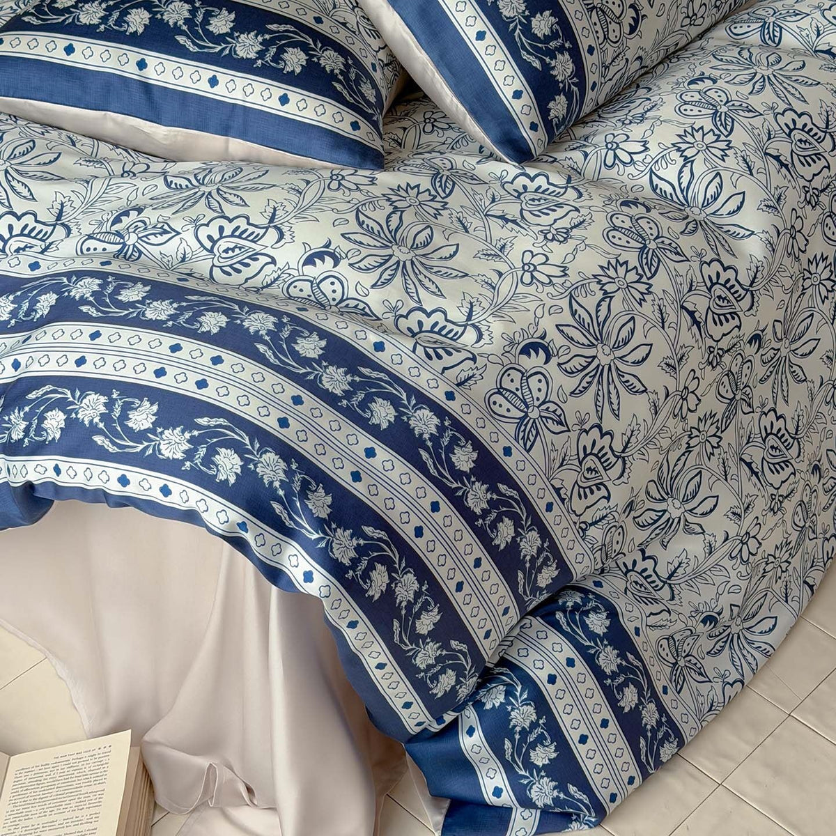 Bedding Set Silky Cotton Satin Floral 4-Piece