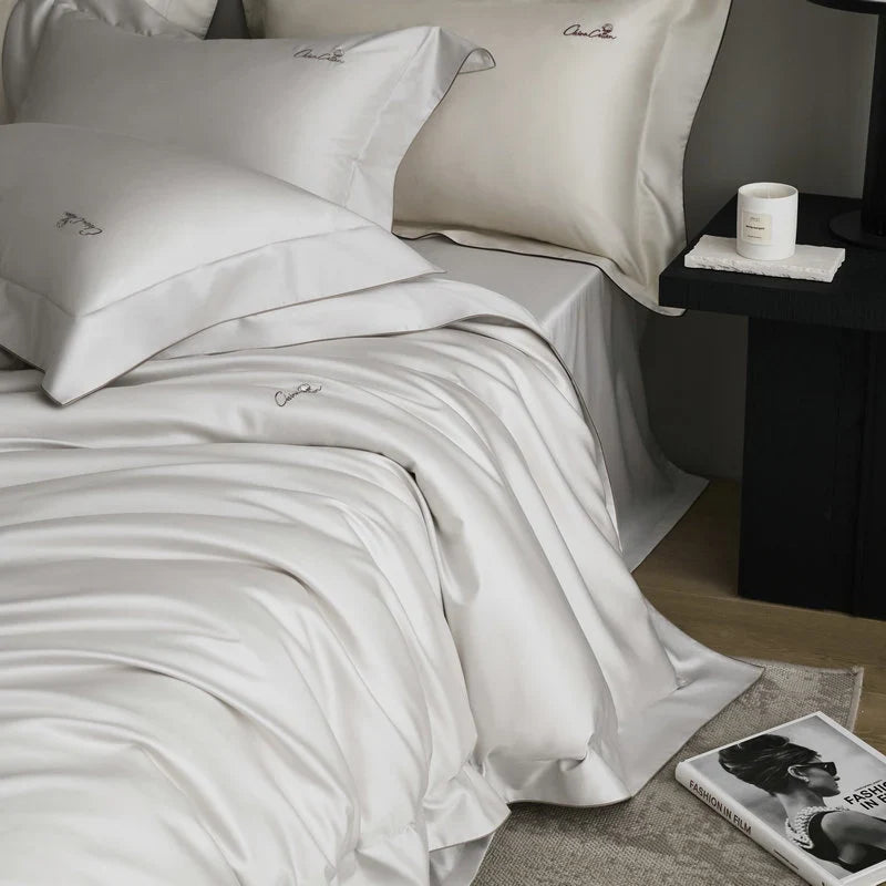 Bedding Set Silky Satin Hidden Zipper 4-Piece Set