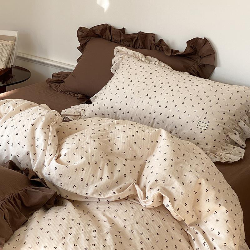 Bedding Set Soft & Breathable Cotton Floral Ruffle Concealed Zipper