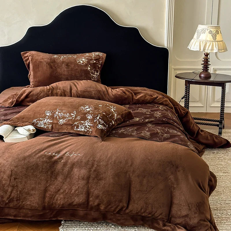 Bedding Set Velvet Floral Embroidery 4 Piece