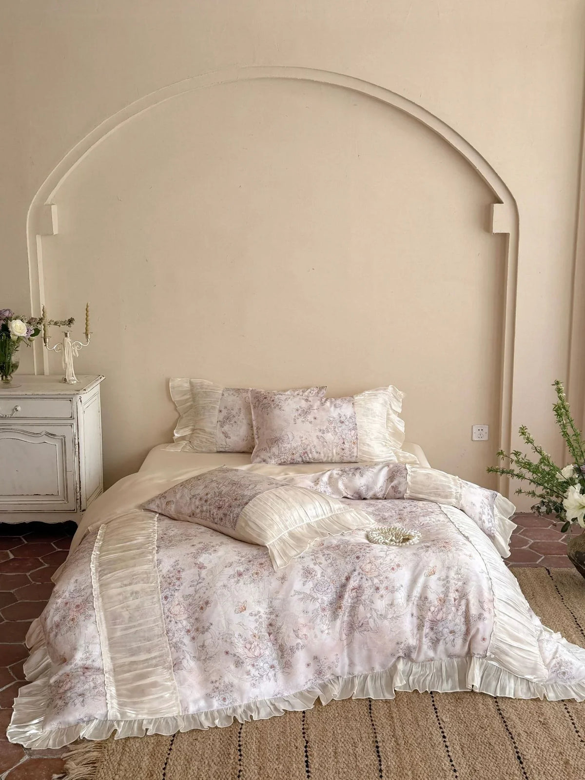 Bedding Set Vintage Floral Cotton Satin Pleated Ruffles 4-Piece