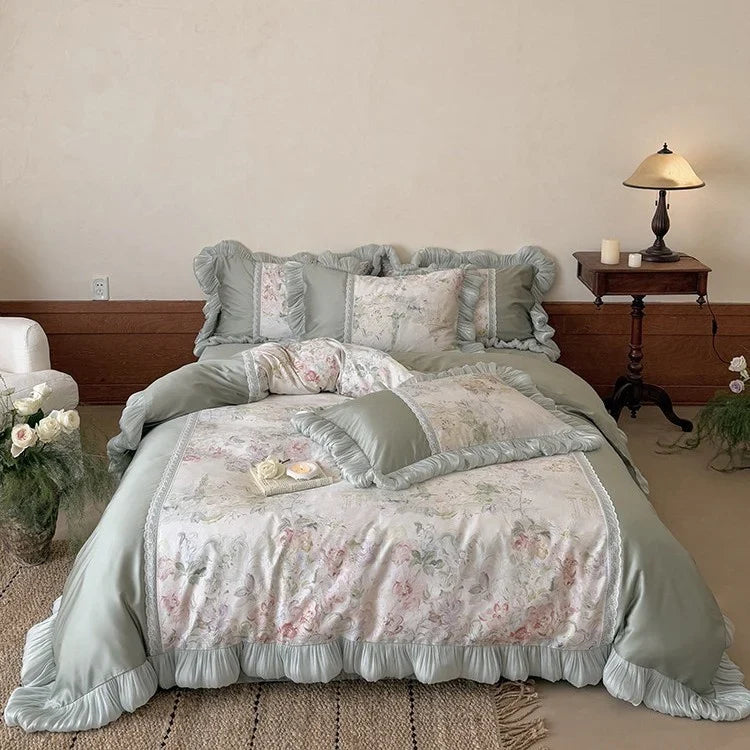 Bedding Set Watercolor Floral Reversible Lace Trim