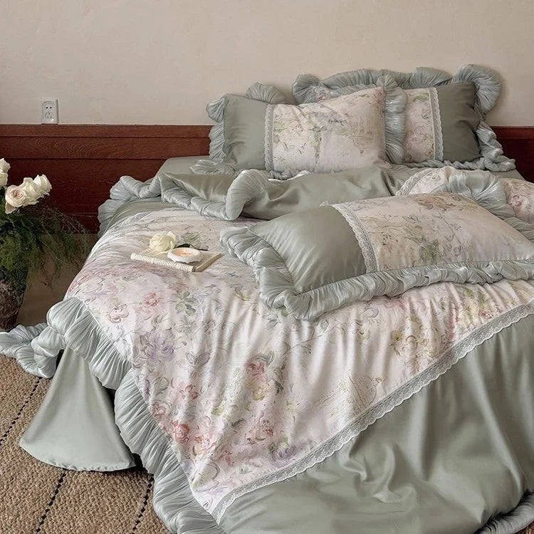 Bedding Set Watercolor Floral Reversible Lace Trim