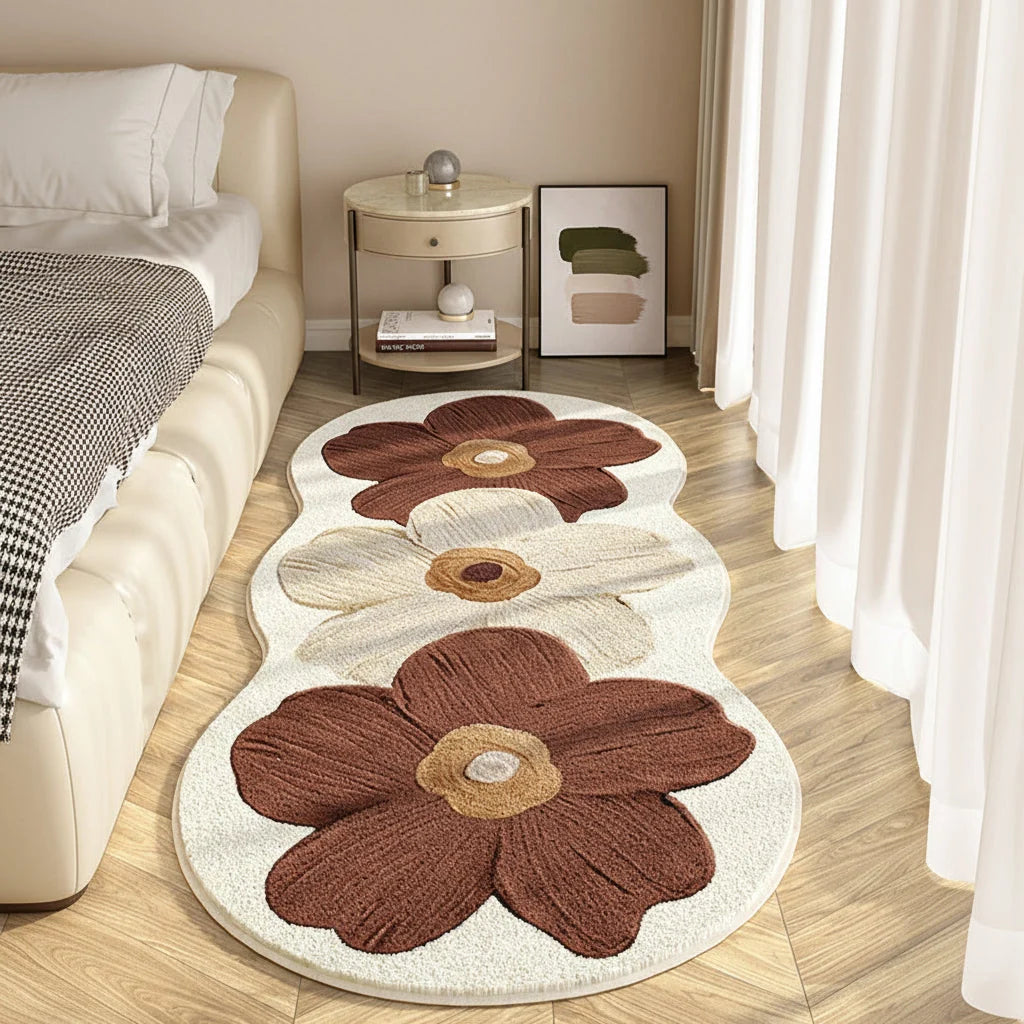Bedroom Rug Petal-Shaped Floral Short Pile & Non-Slip Backing