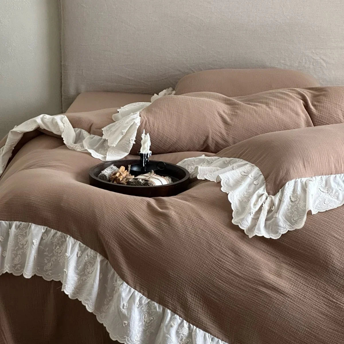 Bedspread 4-Piece Set Quilted Cotton Gauze Embroidered Ruffles