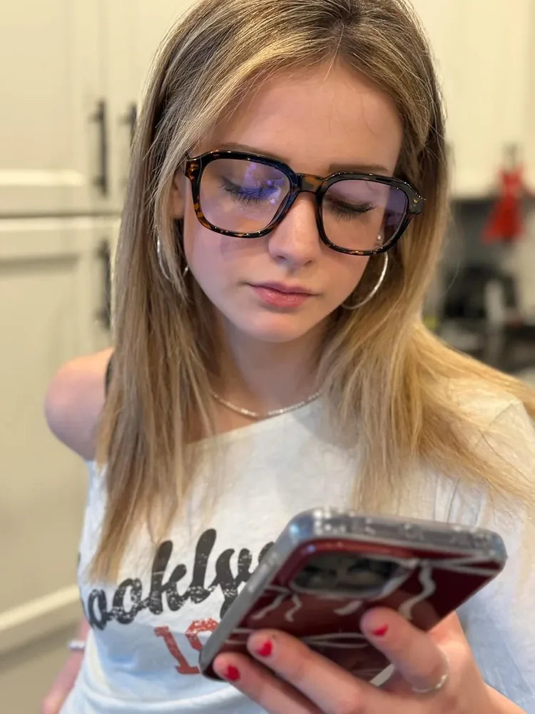 Blue Light Glasses Oversized Lightweight Frame