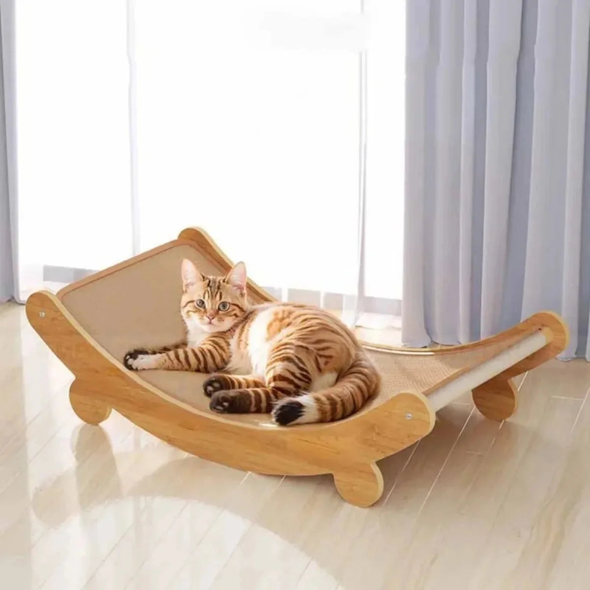 Cat Scratching Panel Sisal & Wood With Cozy Bed