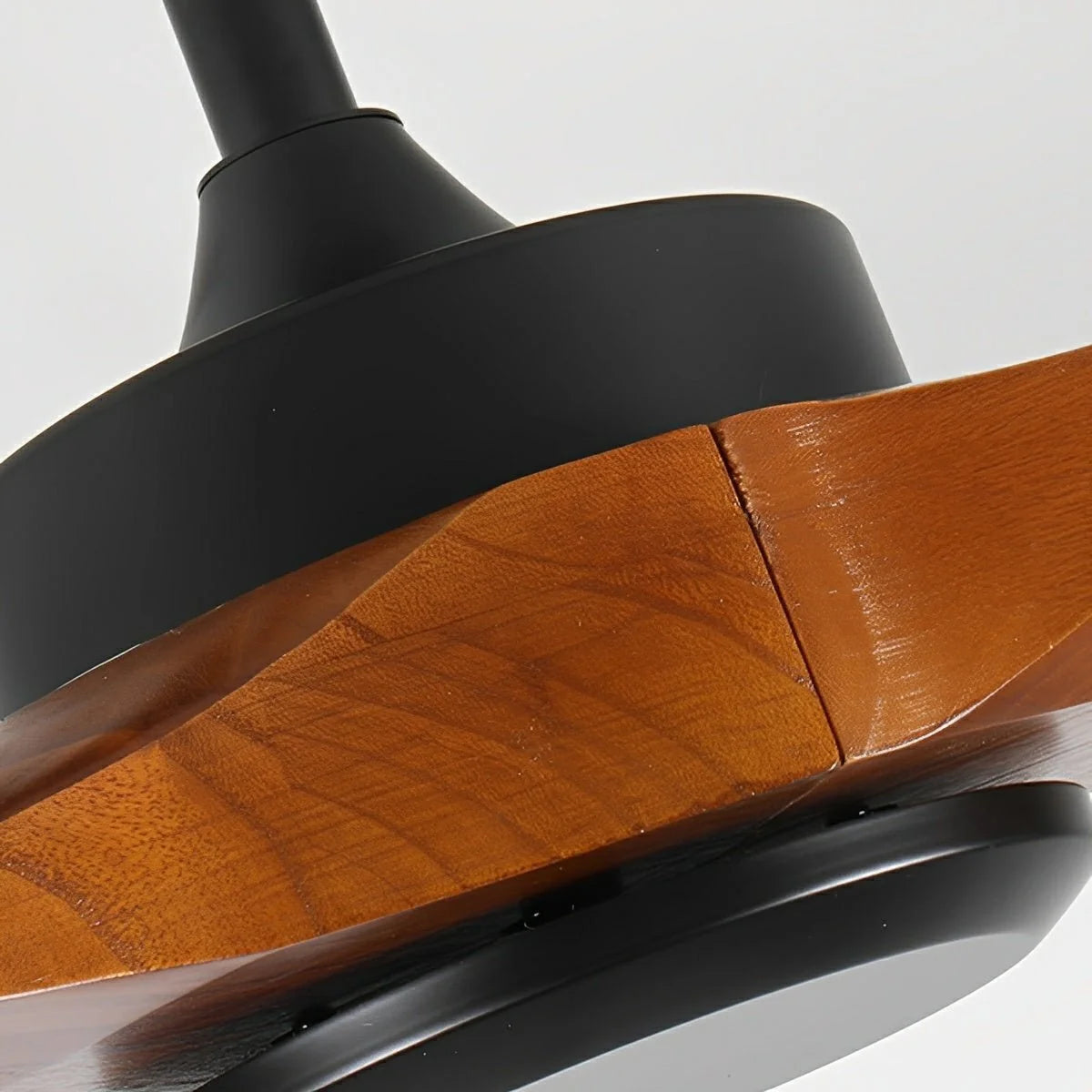Ceiling Fan IP65 Moisture-Resistant Reversible Airflow Remote Control