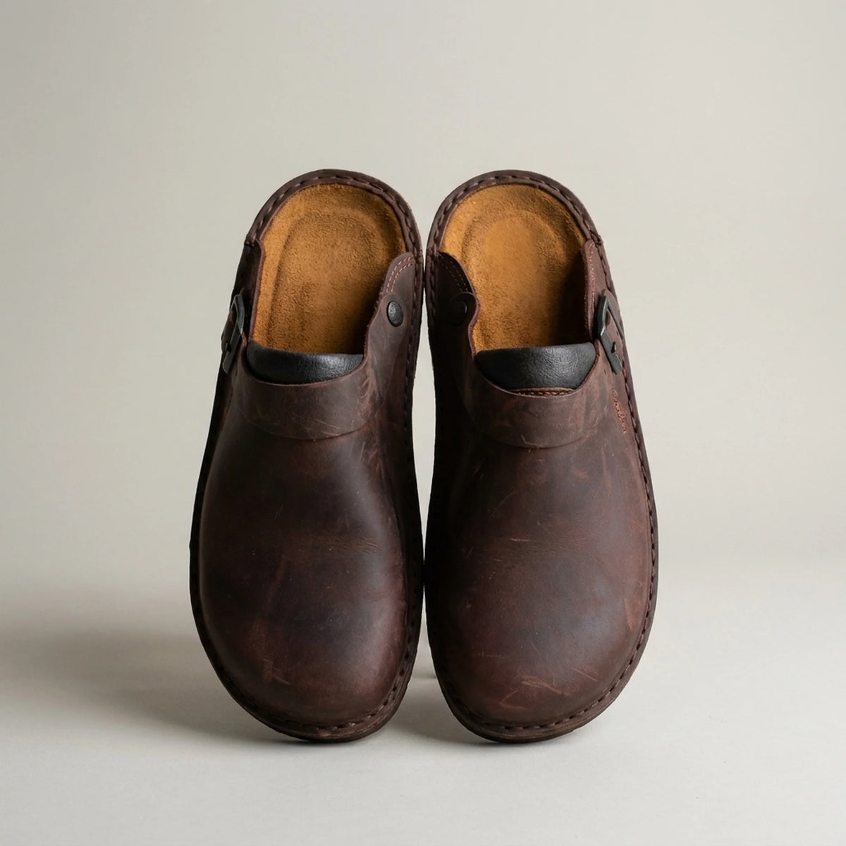 Clogs Slip-On Breathable Perforations Non-Slip Sole