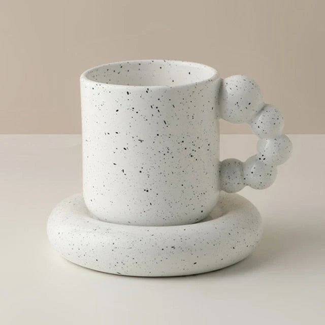 Coffee Mug Ceramic Berry-Shaped Handle with Matching Tray