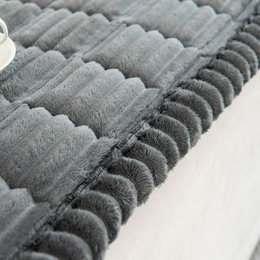 Couch Cover Plush Polyester Non-Slip Machine-Washable