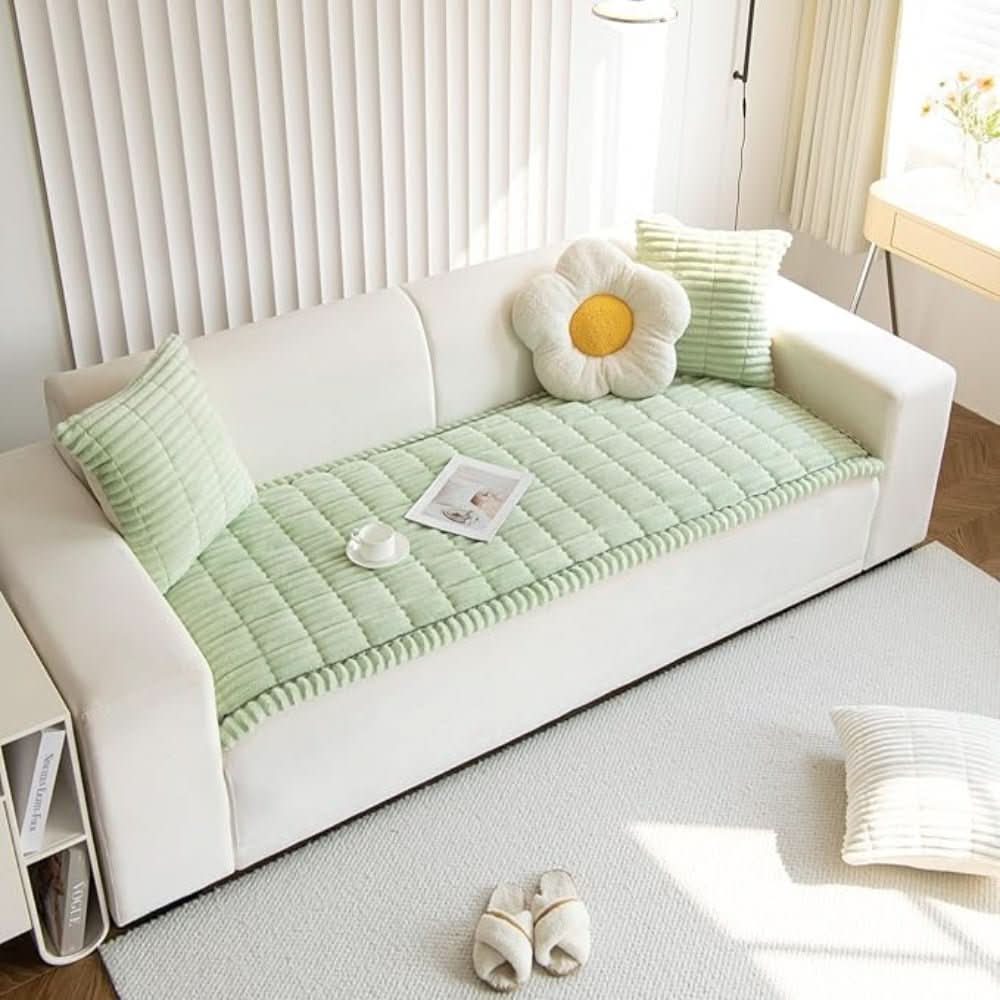 Couch Cover Plush Polyester Non-Slip Machine-Washable