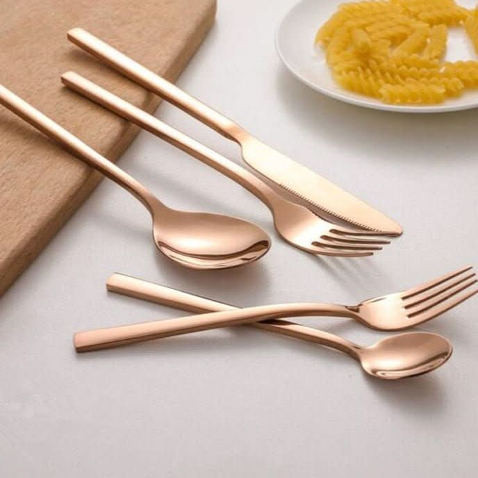 Cutlery Set 18/10 Stainless Steel Dishwasher-Safe 30-Piece
