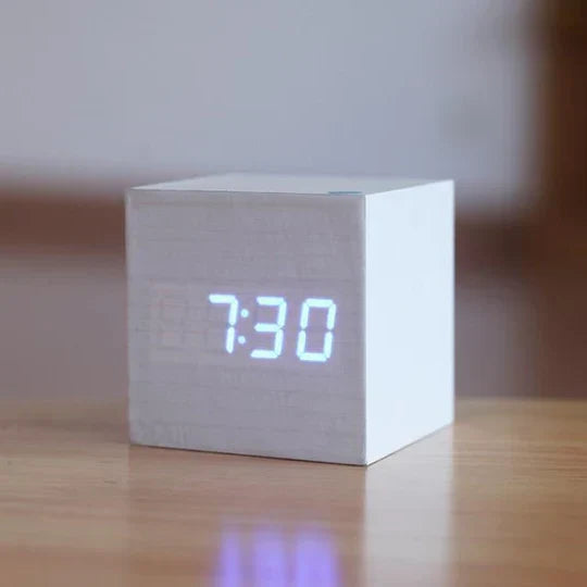 Digital Alarm Clock Wooden LED Display USB & Battery Powered
