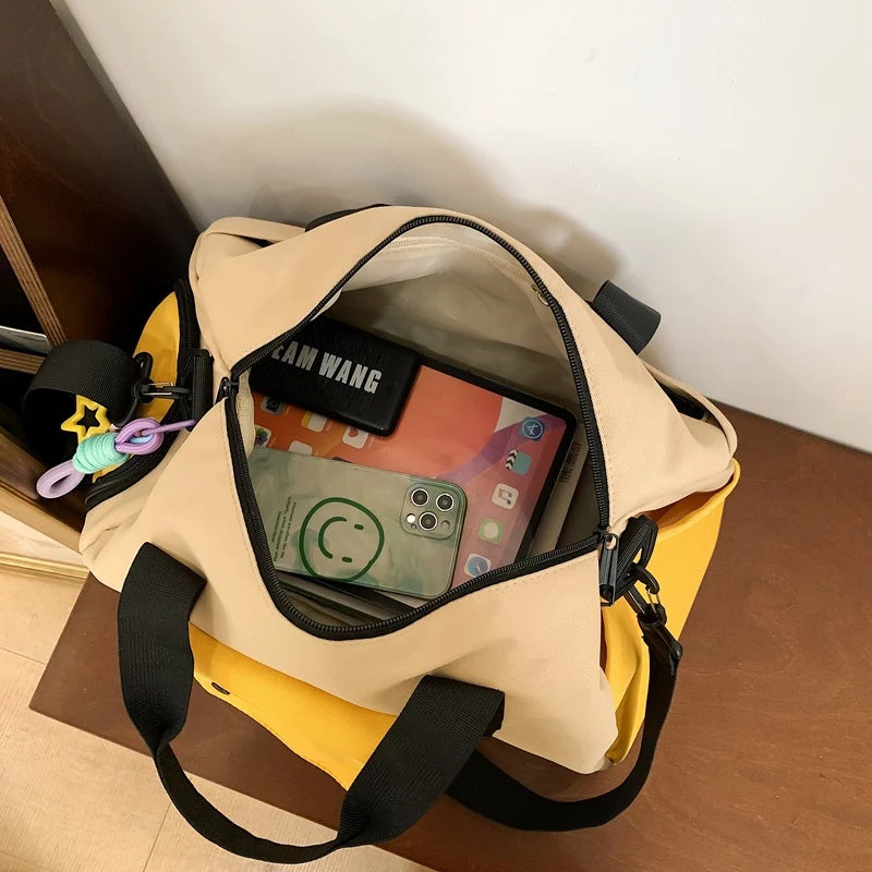 Duffle Bag Compact Water-Resistant Adjustable Shoulder Strap