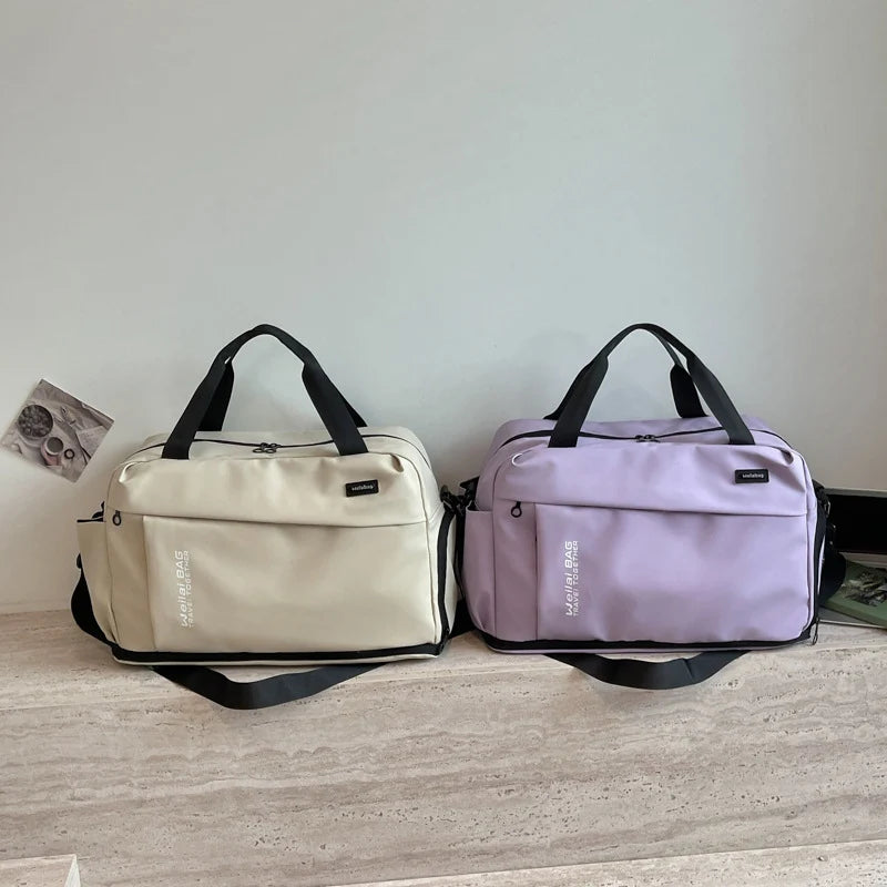 Duffle Bag Large Capacity Multiple Pockets Water-Resistant