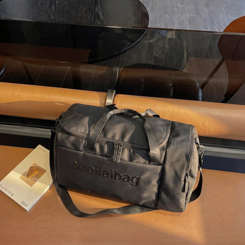 Duffle Bag Lightweight Spacious Weather-Resistant Multiple Compartments