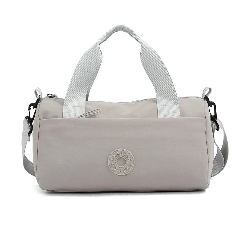 Duffle Bag Spacious Lightweight Detachable Strap & Dual Handles