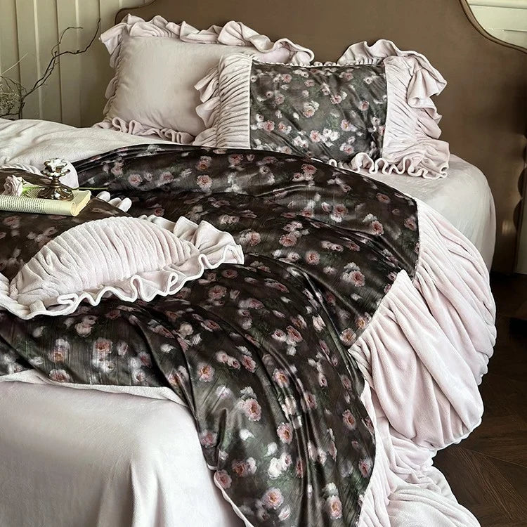 Duvet Cover Set Microfiber Velvet Ruffled Flounces 4-Piece