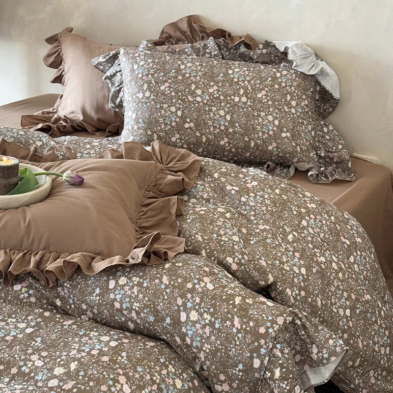 Duvet Cover Set Quilted Ruffle Floral 4-Piece